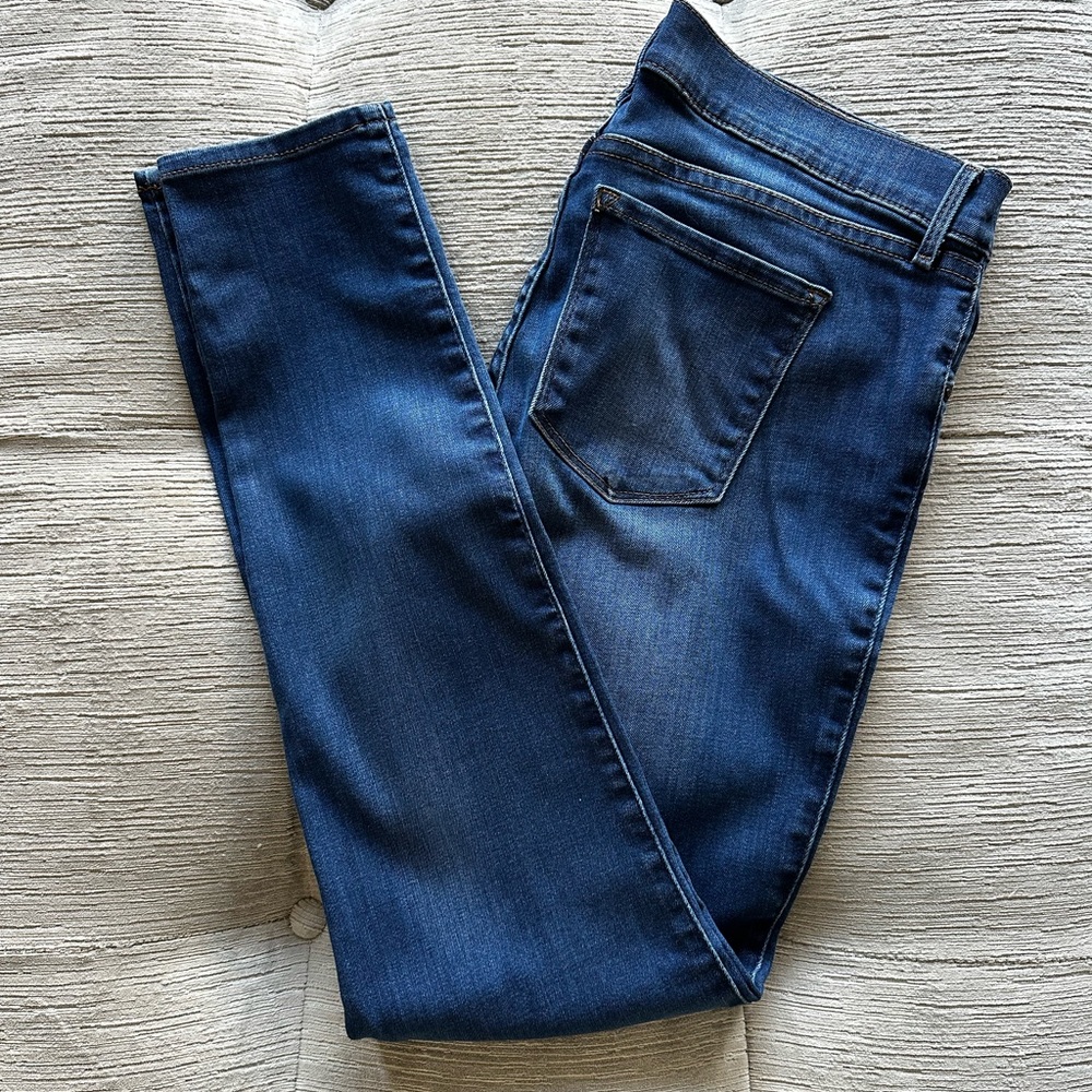 Mott & Bow Mid Rise Skinny Jeans in Medium Blue